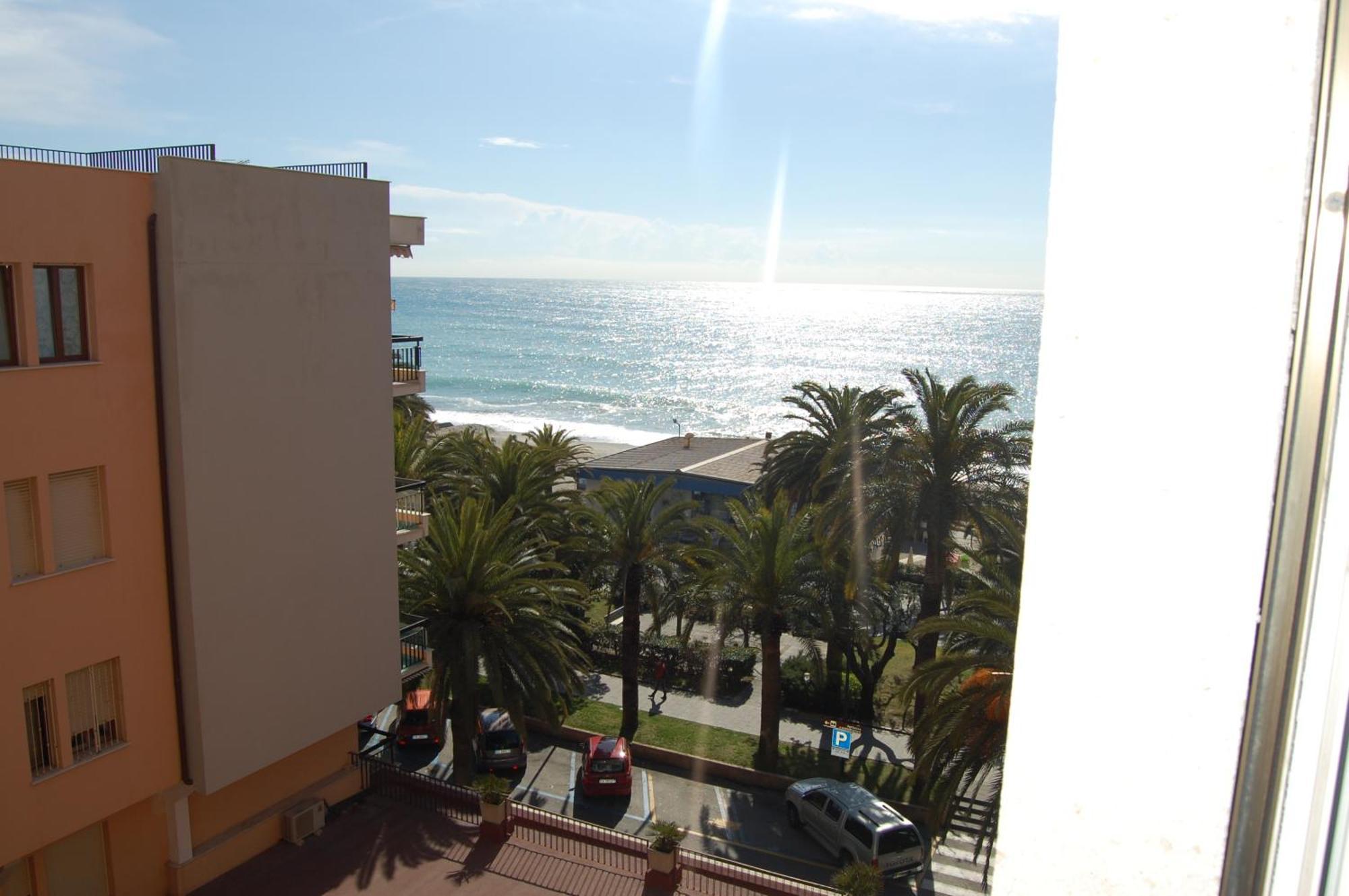 Grand Hotel Moroni Finale Ligure Exterior foto